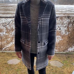 Charcoal wool coat with white plaid